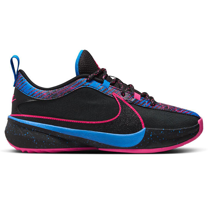 Juniors' [3.5-7] Freak 5 Basketball Shoe, Nike