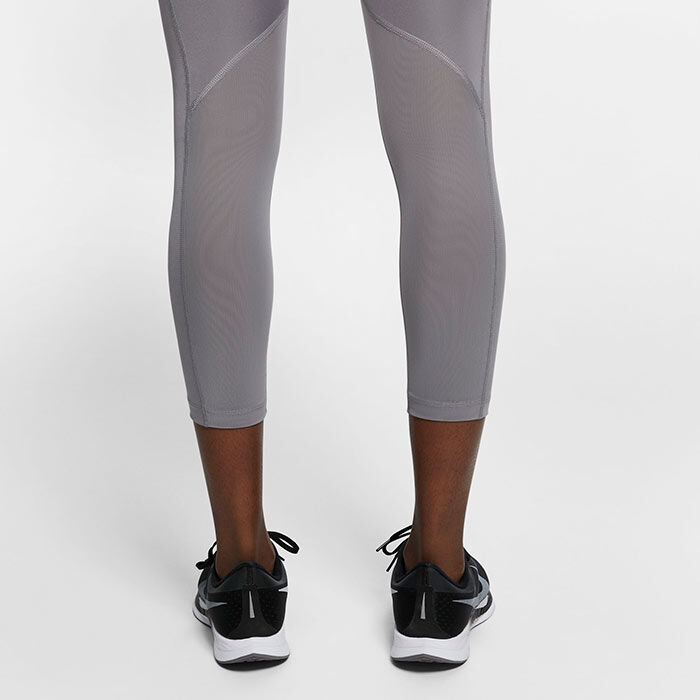 Nike women's capri leggings  Nike women, Capri leggings, Women