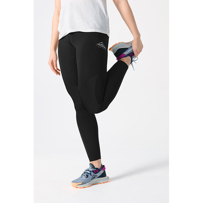 Nike Yoga Luxe 7/8 Tights Plus Size Women's (1X) at  Women's