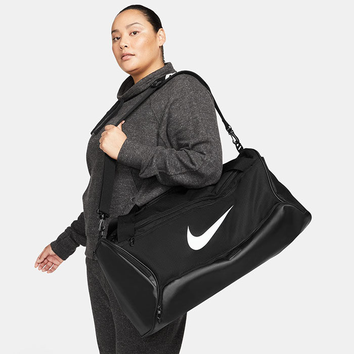 Nike Brasilia Training Medium Duffle Bag, Durable Nike Duffle Bag for –